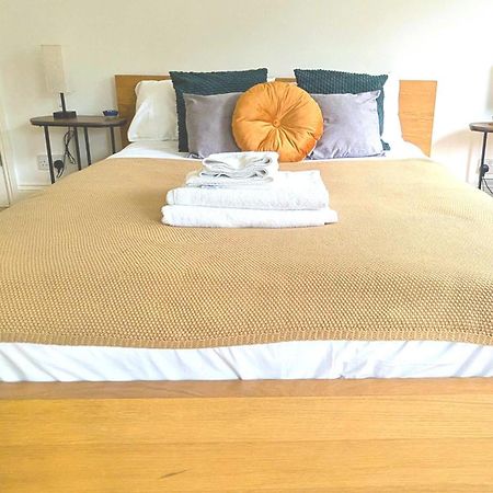 Modern 3 Bed Home - Solihull Centre Екстериор снимка