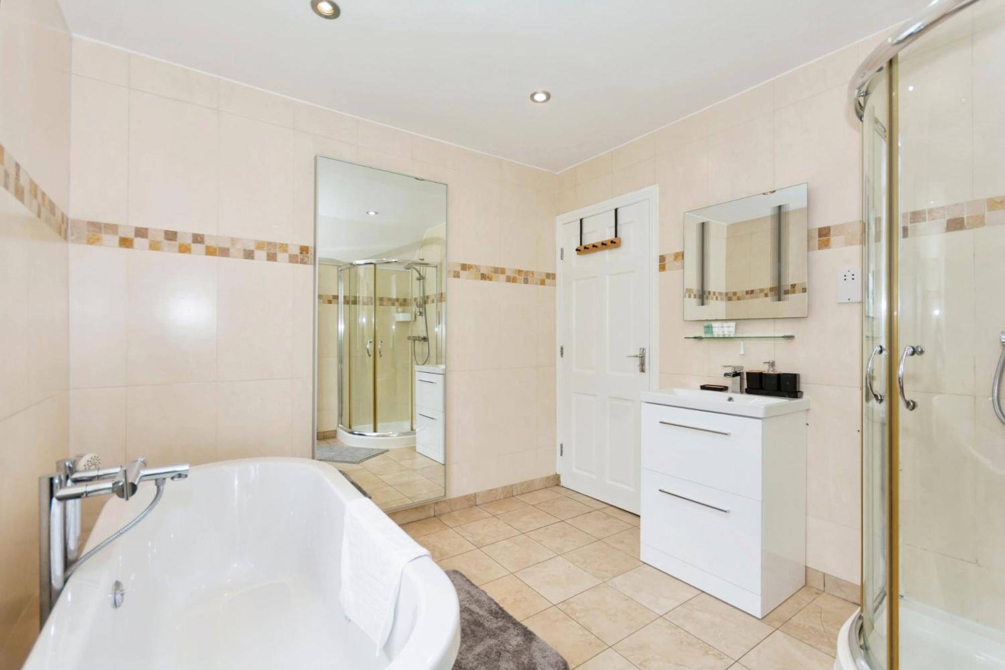 Modern 3 Bed Home - Solihull Centre Екстериор снимка